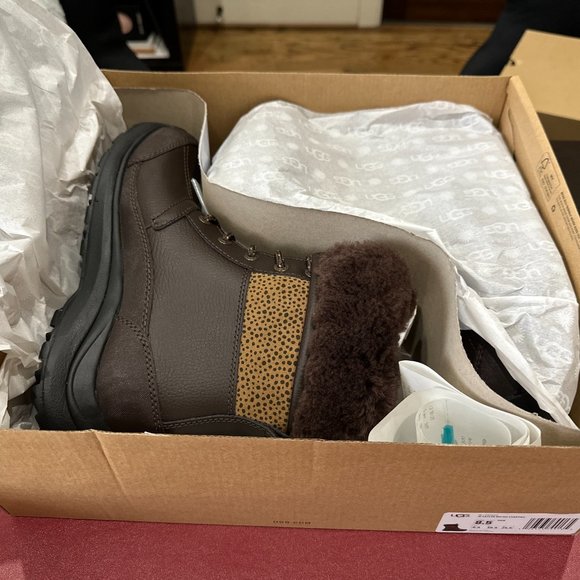 Ugg Australia Women's Zaylee Micro Cheetah Boots Size 8.5 in Brown - BRAND NEW - Picture 3 of 6